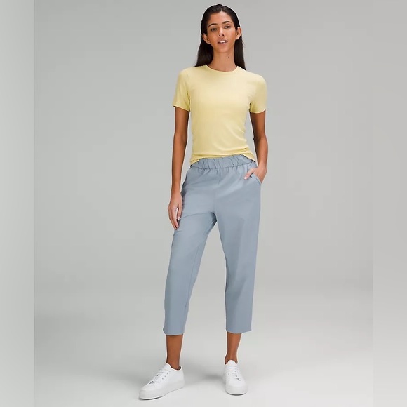 NWT Lululemon Hold Tight Short Sleeve Shirt - Picture 2 of 5